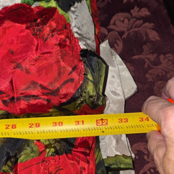 Magnolia Pearl Red Floral Tiered Skirt - Picture 5 of 6